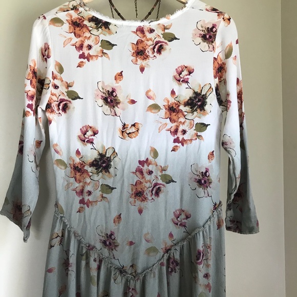 Sold Gimmicks Bke Floral Hi low Tunic Blouse - Picture 7 of 8